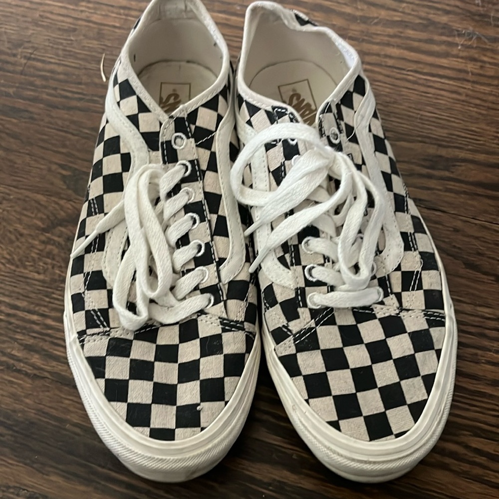Men’s vans size 9.5